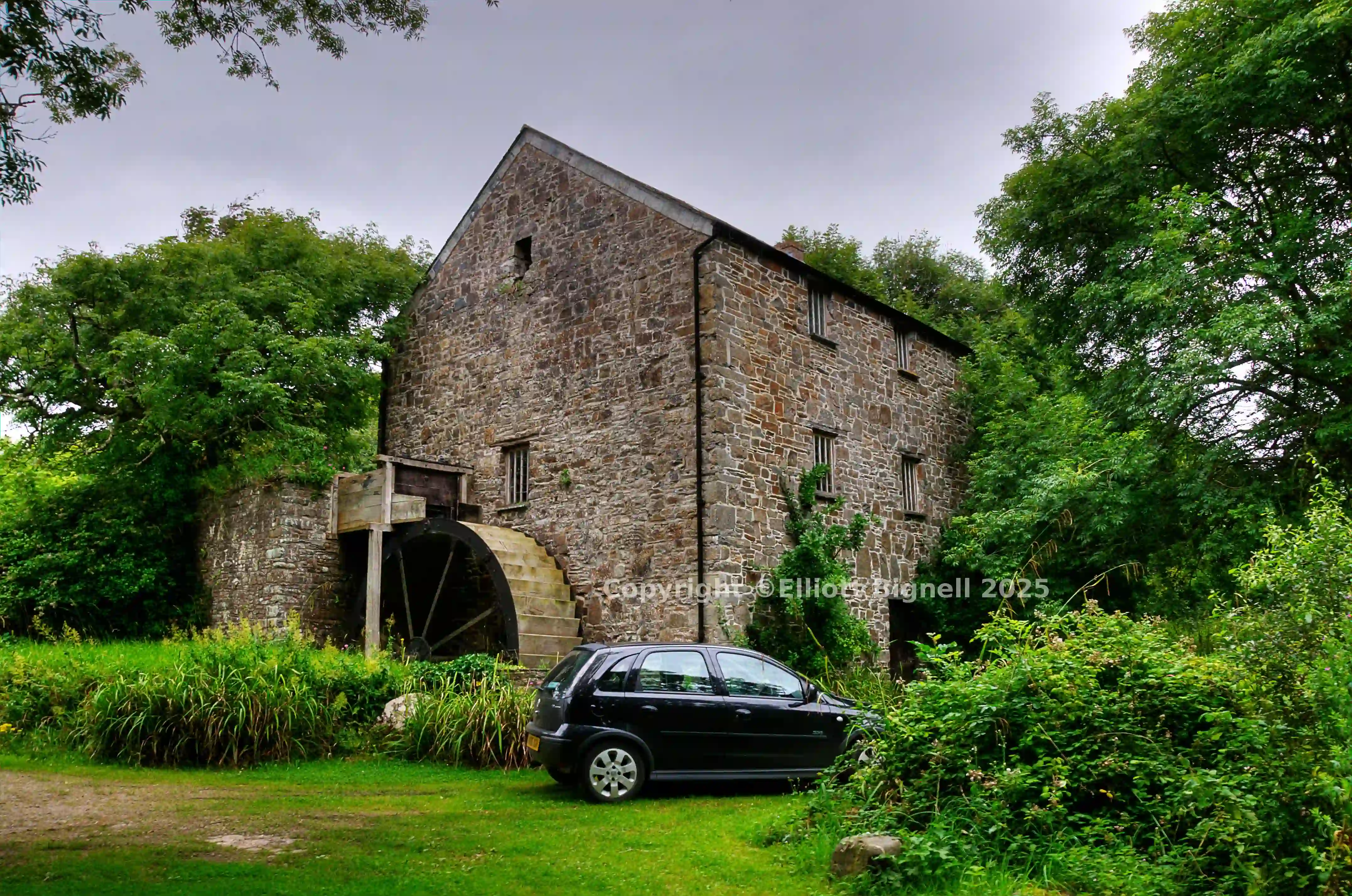 Water Wheel 2.jpg